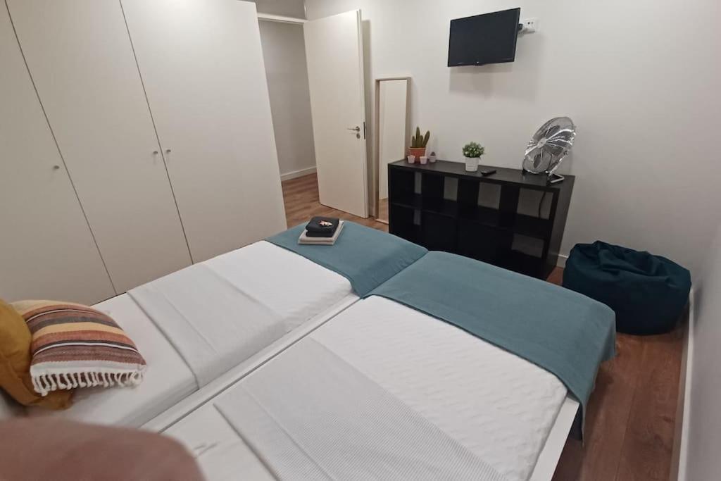 A H - Downtown Apartamento *